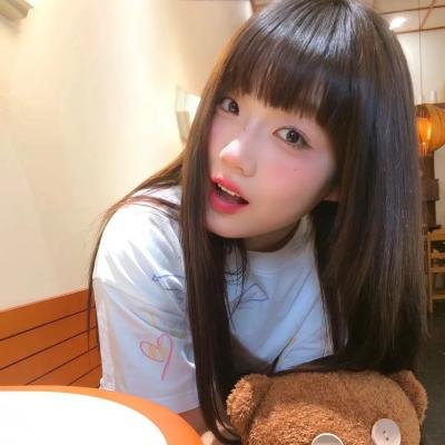 彩象岛的女孩儿